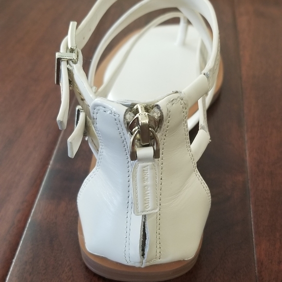 VINCE CAMUTO "Brenndie" Flat Sandal - Size 9 - Warm Vanilla - NWOT - Picture 7 of 8